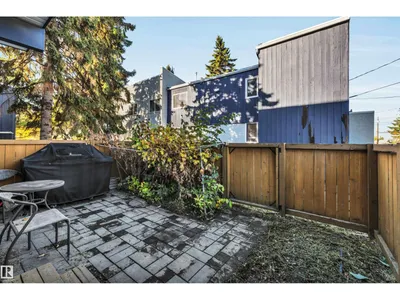 10539 84 ST NW photo 34