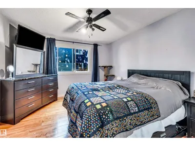 10539 84 ST NW photo 21