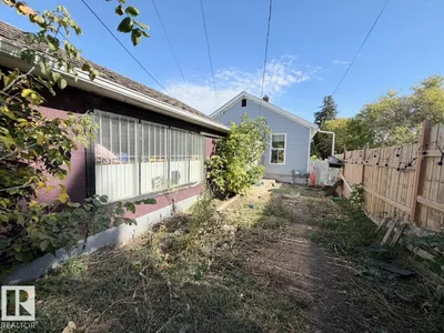 12026 77 ST NW photo 22