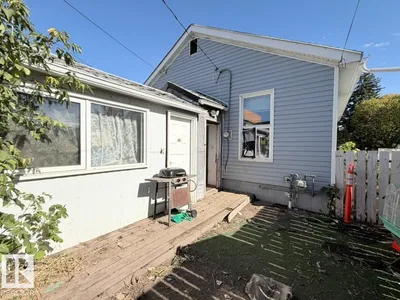12026 77 ST NW photo 23