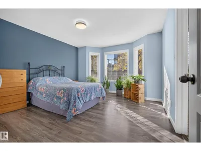 11410 102 AV NW photo 28