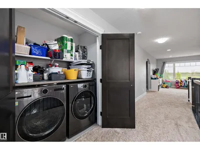7656 182 AV NW photo 30