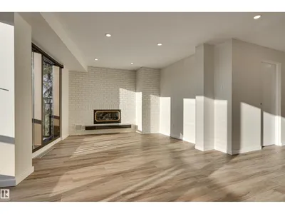 #1 11960 100 AV NW photo 6