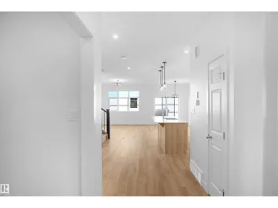 206 Elliot WD photo 5