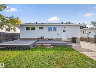 25 MILBURN CR photo 19