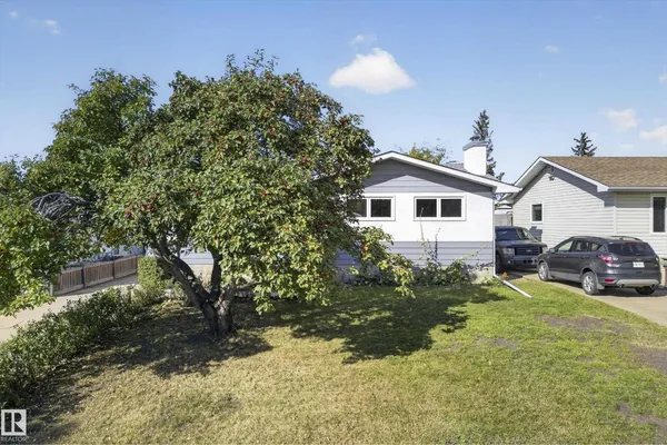 25 MILBURN CR photo 3