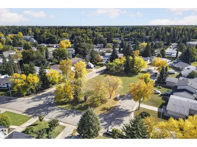 25 MILBURN CR photo 10