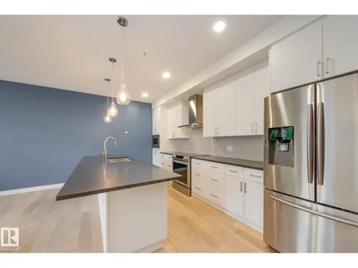 #102 10606 84 AV NW photo 6