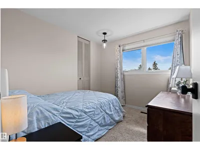 11118 23A AV NW photo 44