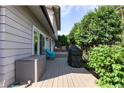11118 23A AV NW photo 64