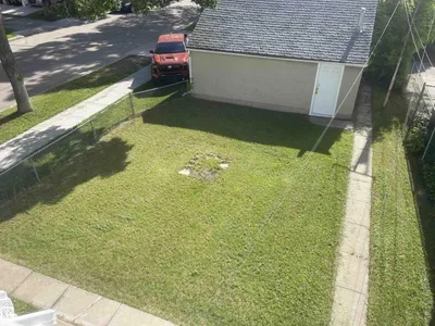 11161 96 ST NW photo 18