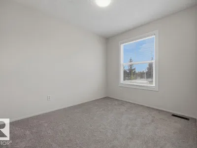 10473 24 AV NW photo 20
