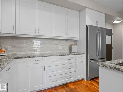 #416 200 BELLEROSE DR photo 9