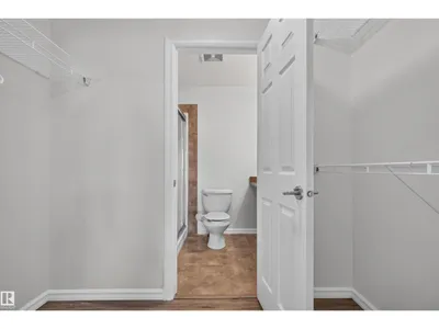 #116 2204 44 AV NW photo 15