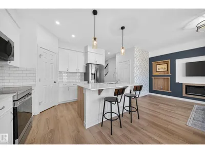 1684 12 ST NW photo 20