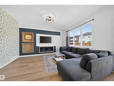 1684 12 ST NW photo 14