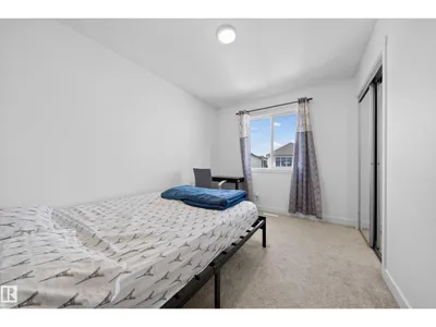 1684 12 ST NW photo 24