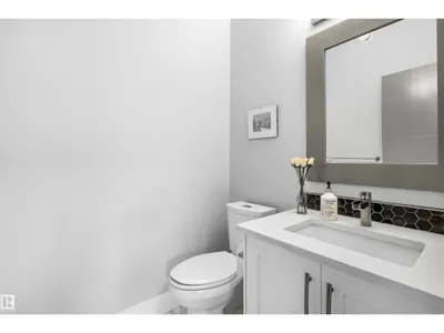 9945 78 ST NW photo 14