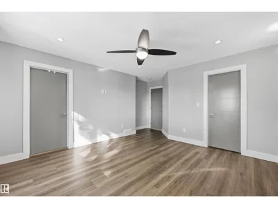 9945 78 ST NW photo 16