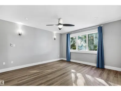 9945 78 ST NW photo 15