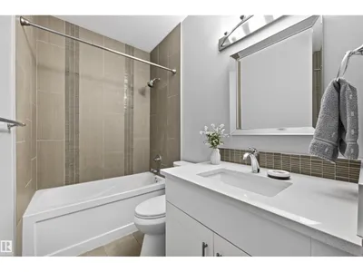 9945 78 ST NW photo 27