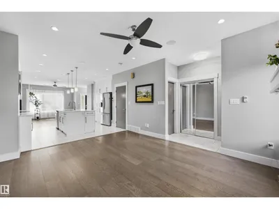 9945 78 ST NW photo 12