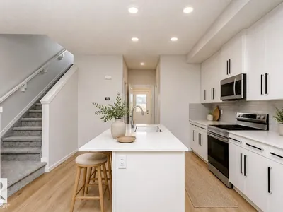 19 Parker LN photo 5