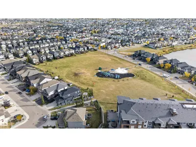 #113 5510 SCHONSEE DR NW photo 7