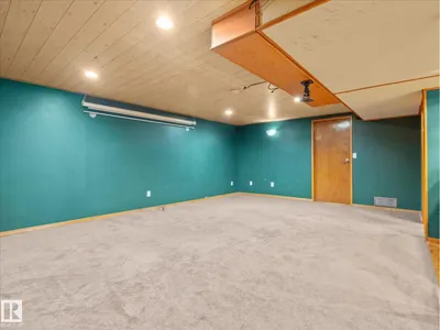 13844 30 ST NW photo 21