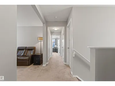 6124 175 AV NW photo 27