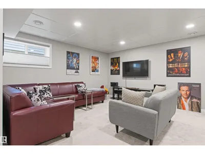 6124 175 AV NW photo 50