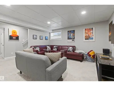 6124 175 AV NW photo 52