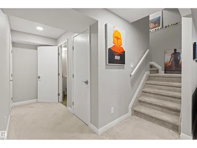 6124 175 AV NW photo 57