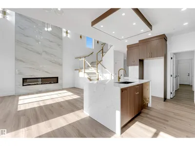 4707 17 AV SW SW photo 17