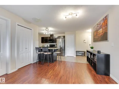 #210 271 CHARLOTTE WY photo 19