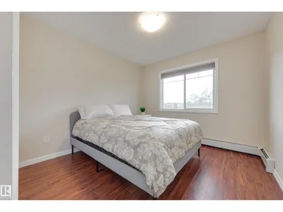 #210 271 CHARLOTTE WY photo 26