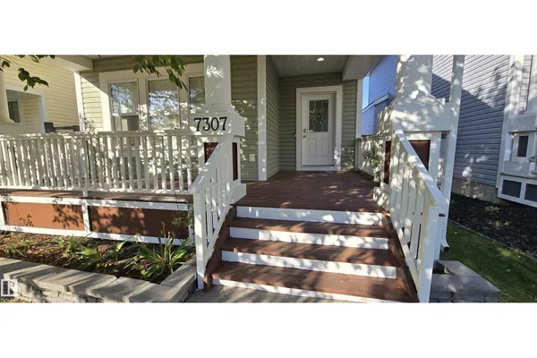 7307 14A AV SW photo 2