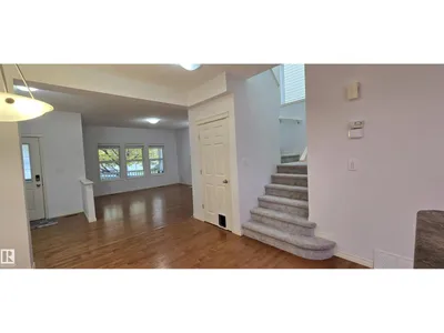 7307 14A AV SW photo 17