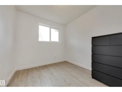 6451 180 ST NW photo 32