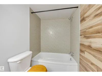 6451 180 ST NW photo 35
