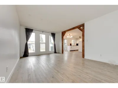 6451 180 ST NW photo 9