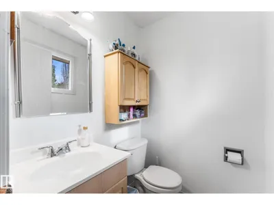 8721 99 AV photo 19