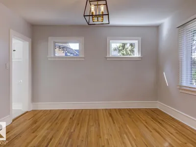 10949 88 AV NW photo 15