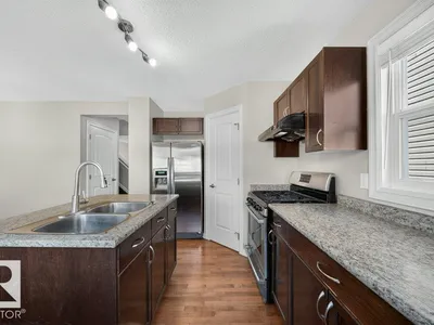 2926 21A AV NW photo 13