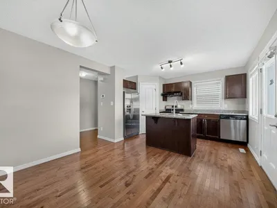 2926 21A AV NW photo 11