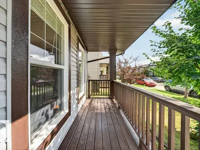 2926 21A AV NW photo 39