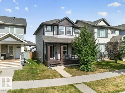 2926 21A AV NW photo 41