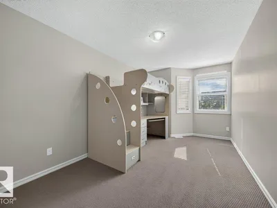 2926 21A AV NW photo 22