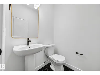 8307 Kiriak LO SW photo 17
