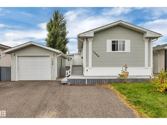 1666 Jubilee CR, Sherwood Park